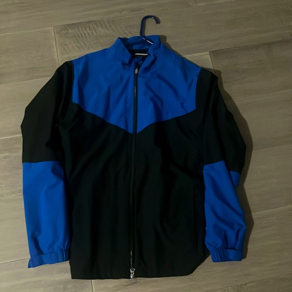 COPY - Nike windbreaker/golf jacket. - Picture 1 of 2